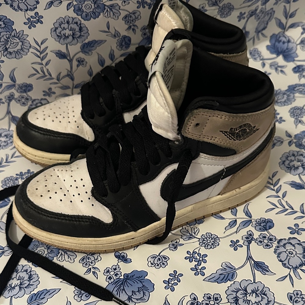 Jordan Kids Sneakers Black and Cream